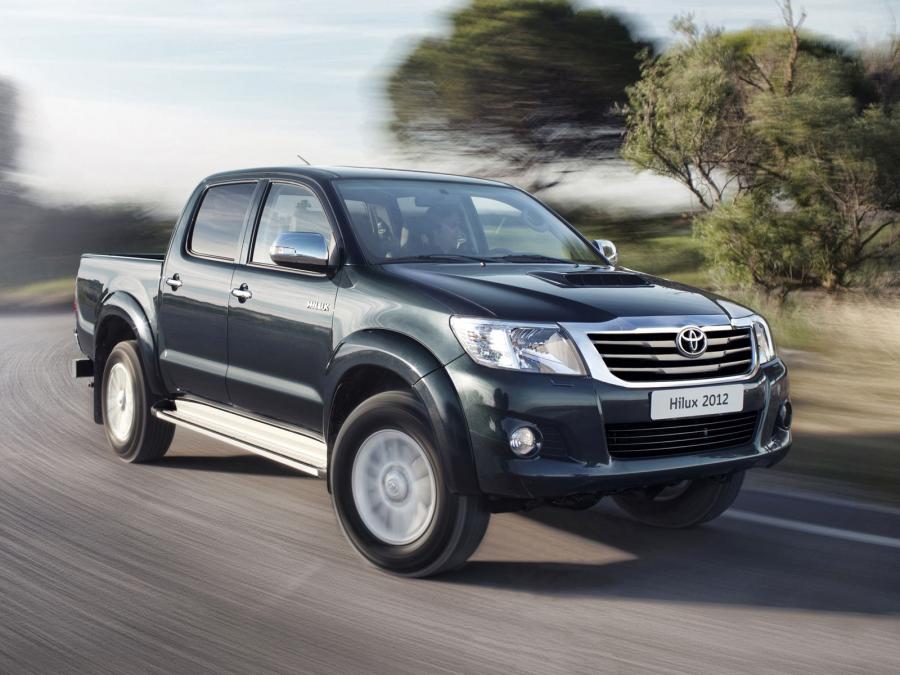  Toyota Hilux Double Cab 2011 года  (фото 3 из 11)